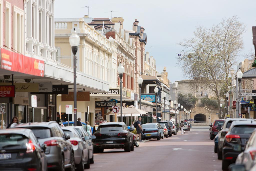 Stay Fresh - Fremantle Cbd ภายนอก รูปภาพ
