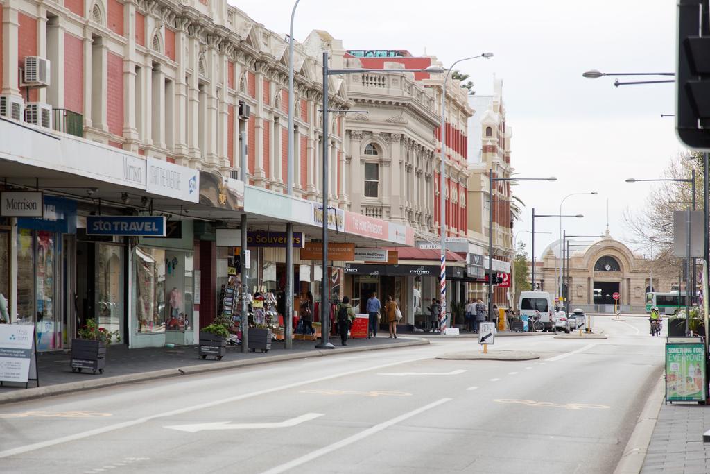 Stay Fresh - Fremantle Cbd ภายนอก รูปภาพ